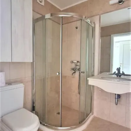 Beautiful Cozy In A Luxury Complex In